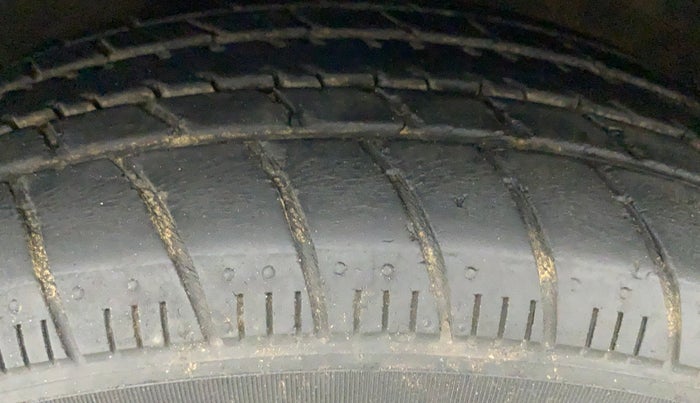 2018 Maruti Celerio ZXI AMT, Petrol, Automatic, 21,979 km, Left Front Tyre Tread