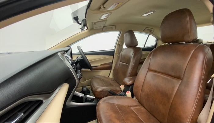 2018 Toyota YARIS J CVT, Petrol, Automatic, 26,940 km, Right Side Front Door Cabin