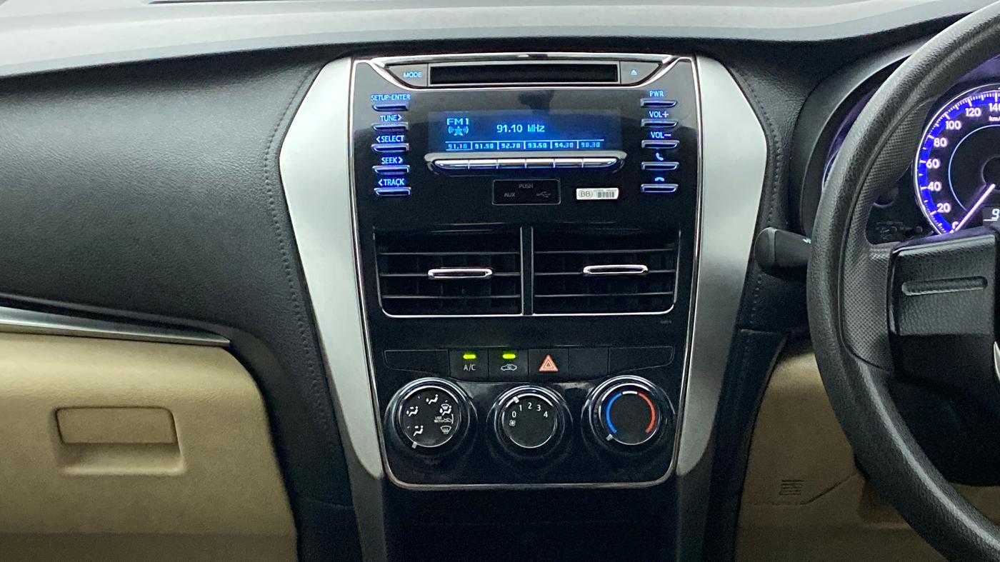2018 Toyota YARIS J CVT, Petrol, Automatic, 26,940 km, Air Conditioner