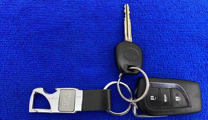 2018 Toyota YARIS J CVT, Petrol, Automatic, 26,940 km, Key Close Up