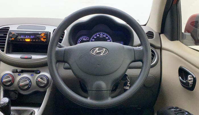 2013 Hyundai i10 MAGNA 1.2, Petrol, Manual, 43,965 km, Steering Wheel Close Up