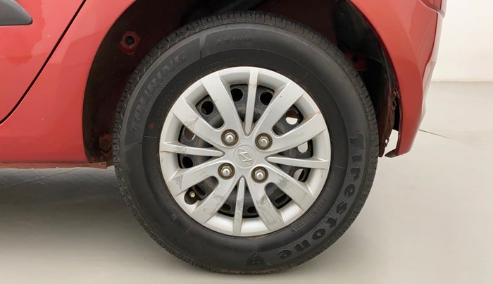 2013 Hyundai i10 MAGNA 1.2, Petrol, Manual, 43,965 km, Left Rear Wheel