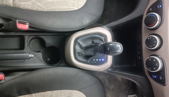 2014 Hyundai Grand i10 ASTA AT 1.2 KAPPA VTVT, Petrol, Automatic, 1,00,172 km, Gear Lever
