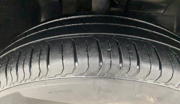 2022 Tata PUNCH PURE MT, Petrol, Manual, 34,449 km, Right Front Tyre Tread