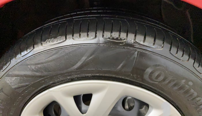 2018 Hyundai Grand i10 SPORTZ 1.2 KAPPA VTVT, Petrol, Manual, 25,369 km, Right Front Tyre Tread