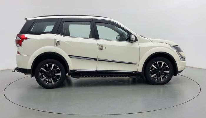 2019 Mahindra XUV500 W11, Diesel, Manual, 64,672 km, Right Side