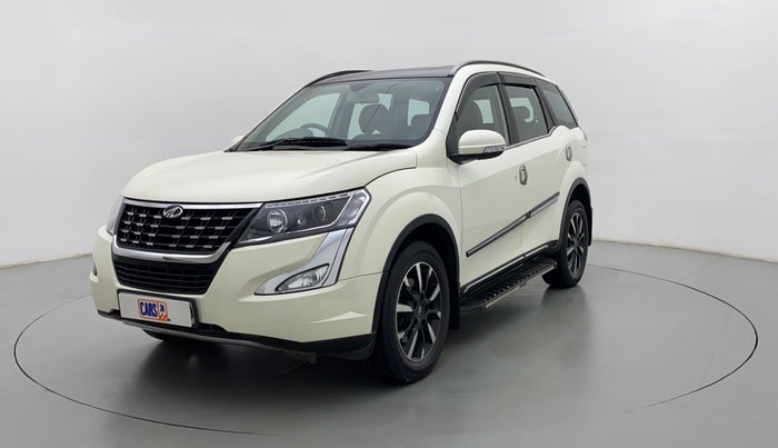 2019 Mahindra XUV500 W11, Diesel, Manual, 64,672 km, Left Front Diagonal