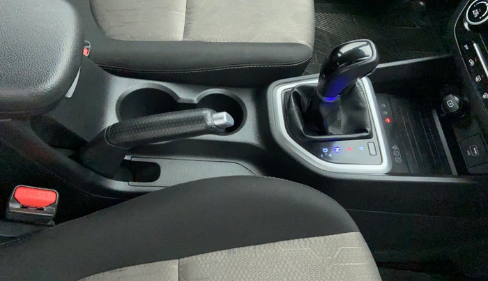 2019 Hyundai Creta 1.6 VTVT SX AUTO, Petrol, Automatic, 15,086 km, Gear Lever