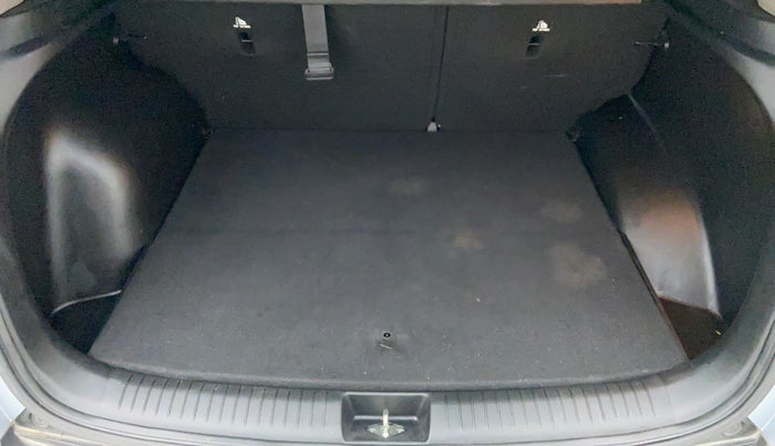 2019 Hyundai Creta 1.6 VTVT SX AUTO, Petrol, Automatic, 15,086 km, Boot Inside