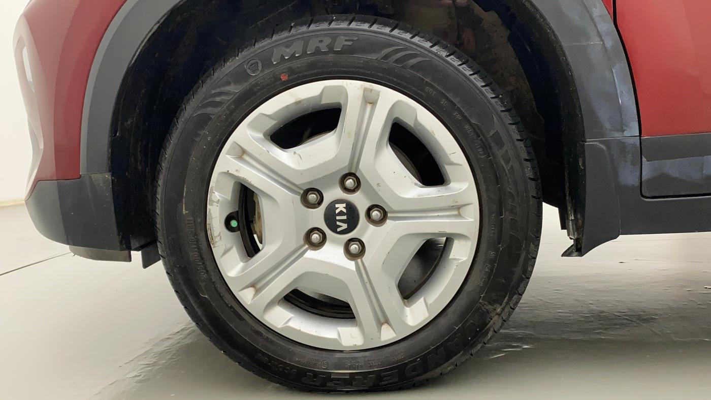 2021 KIA SONET HTK PLUS 1.5 AT, Diesel, Automatic, 85,480 km, Left Front Wheel
