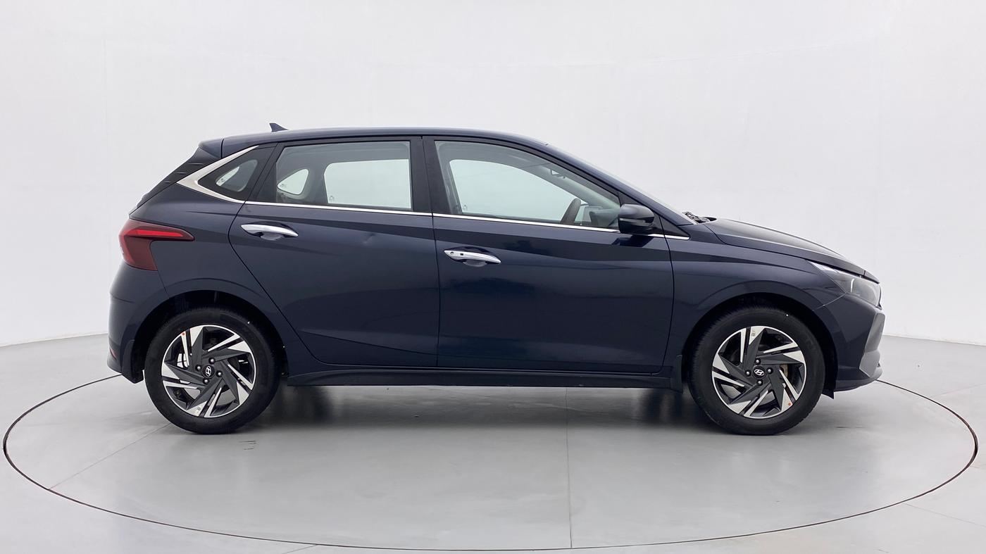 2021 Hyundai NEW I20 ASTA 1.2 MT, Petrol, Manual, 18,526 km, Right Side View