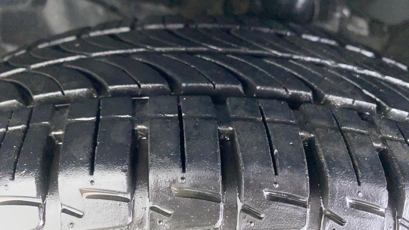 2017 Honda City V CVT, Petrol, Automatic, 48,289 km, Left Front Tyre Tread
