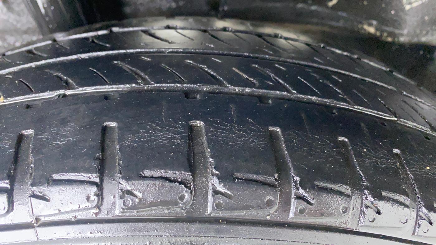 2017 Honda City V CVT, Petrol, Automatic, 48,289 km, Right Rear Tyre Tread