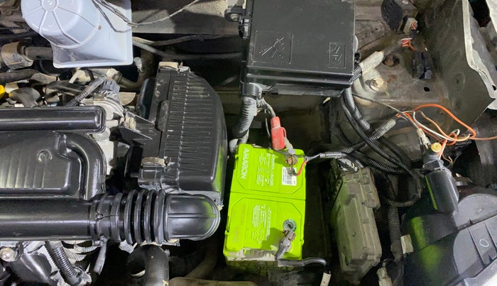 2017 Renault Kwid RXT 1.0 AMT, Petrol, Automatic, 53,753 km, Engine View - Left