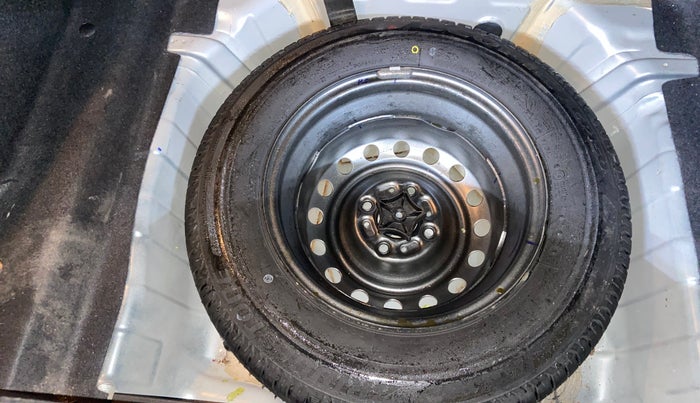 2020 Tata ALTROZ XZ PETROL, Petrol, Manual, 39,370 km, Spare Tyre