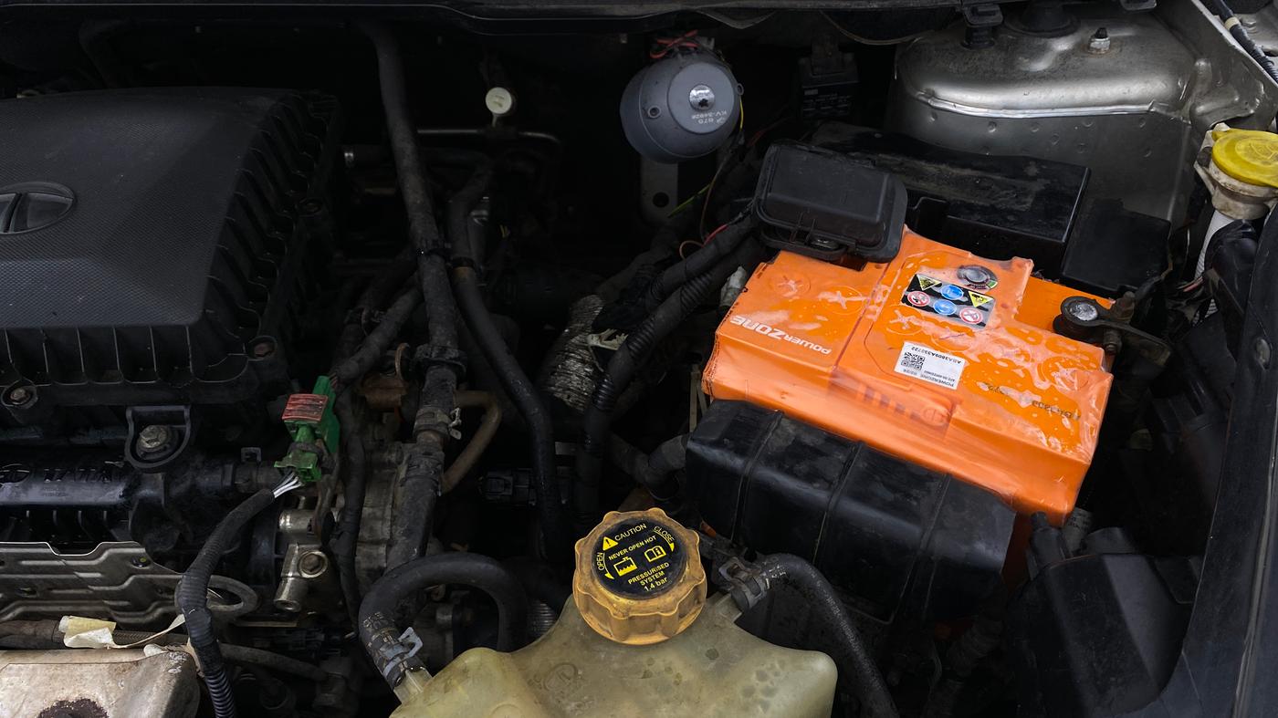 2018 Tata NEXON XE PETROL, Petrol, Manual, 55,585 km, Engine View - Left