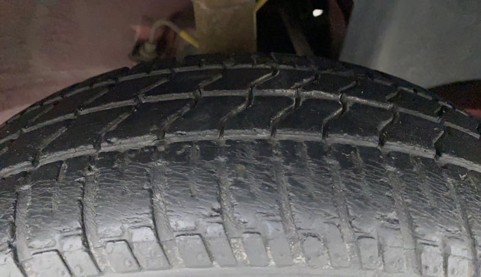 2015 Tata Nano TWIST XTA, Petrol, Automatic, 16,780 km, Right Front Tyre Tread