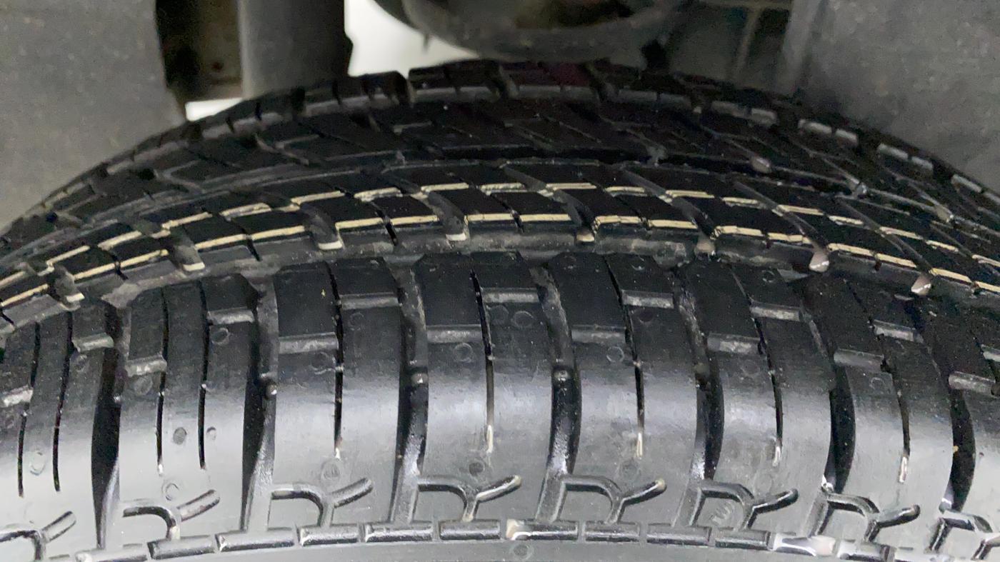 2015 Tata Nano TWIST XTA, Petrol, Automatic, 16,780 km, Right Rear Tyre Tread