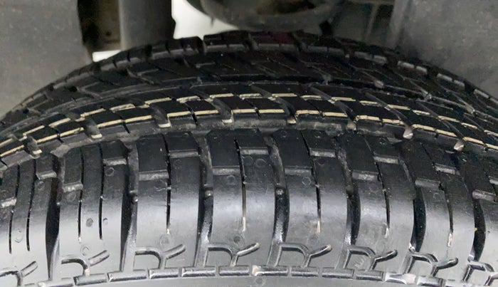 2015 Tata Nano TWIST XTA, Petrol, Automatic, 16,780 km, Right Rear Tyre Tread