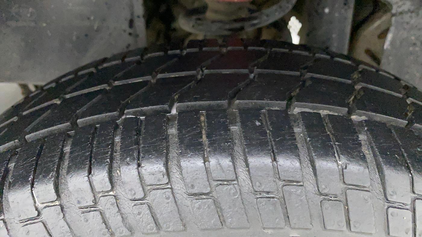 2015 Tata Nano TWIST XTA, Petrol, Automatic, 16,780 km, Left Rear Tyre Tread