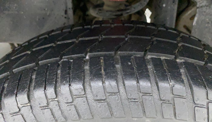 2015 Tata Nano TWIST XTA, Petrol, Automatic, 16,780 km, Left Rear Tyre Tread