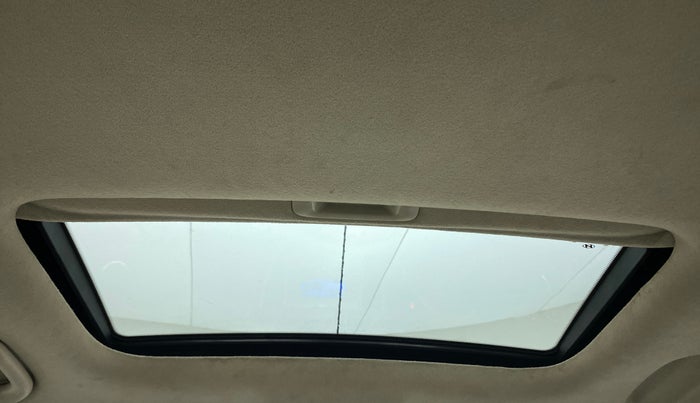 2013 Hyundai i10 ASTA 1.2 AT SUNROOF, Petrol, Automatic, 50,536 km, Moonroof/ Sunroof