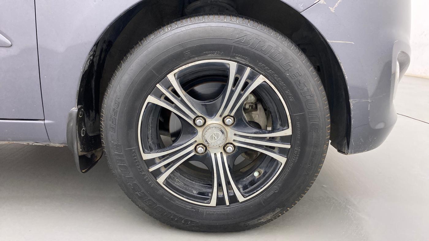 2013 Hyundai i10 ASTA 1.2 AT SUNROOF, Petrol, Automatic, 50,536 km, Right Front Wheel
