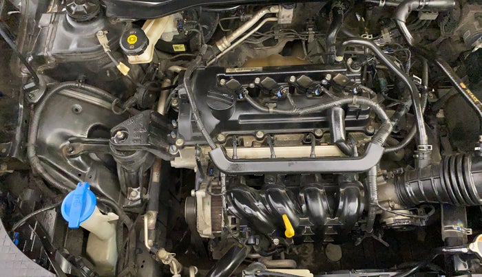 2022 Hyundai VENUE SX 1.2 PETROL, Petrol, Manual, 33,192 km, Engine View - Right