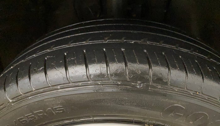 2022 Hyundai VENUE SX 1.2 PETROL, Petrol, Manual, 33,192 km, Right Front Tyre Tread