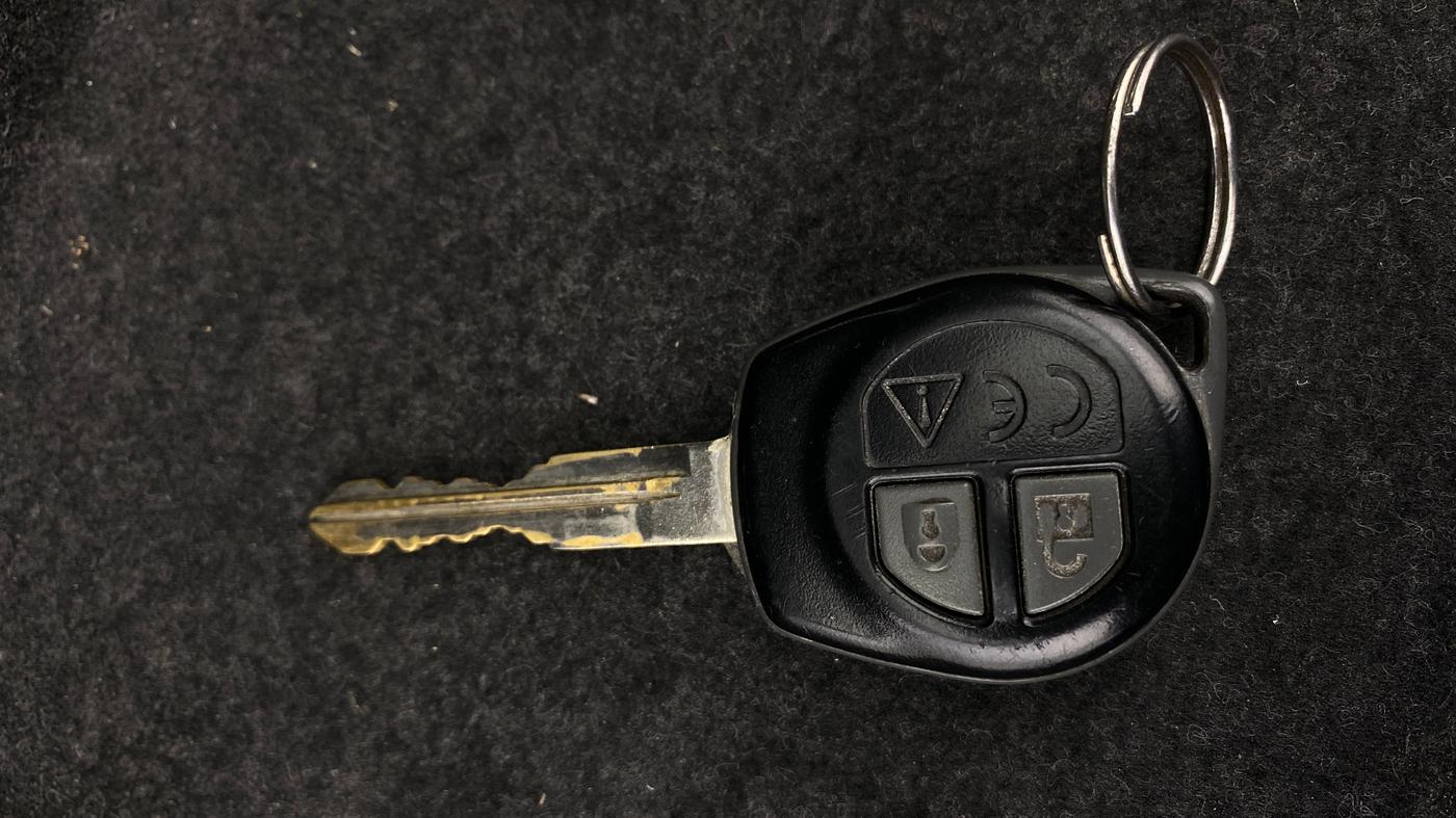 2019 Maruti Swift VXI, Petrol, Manual, 67,839 km, Key Close Up