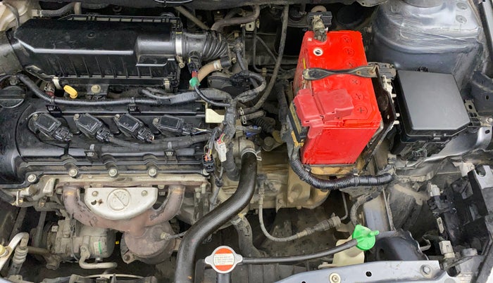 2018 Maruti Ciaz ALPHA 1.5 SHVS PETROL, Petrol, Manual, 75,166 km, Engine View - Left