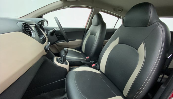 2017 Hyundai Grand i10 MAGNA 1.2 KAPPA VTVT, Petrol, Manual, 28,447 km, Right Side Front Door Cabin