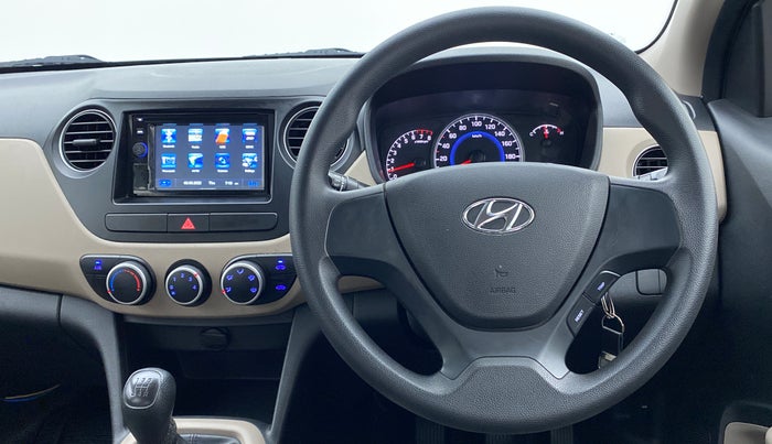 2017 Hyundai Grand i10 MAGNA 1.2 KAPPA VTVT, Petrol, Manual, 28,447 km, Steering Wheel Close Up