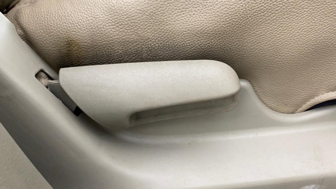 2017 Maruti Celerio ZXI AMT (O), Petrol, Automatic, 72,061 km, Driver Side Adjustment Panel
