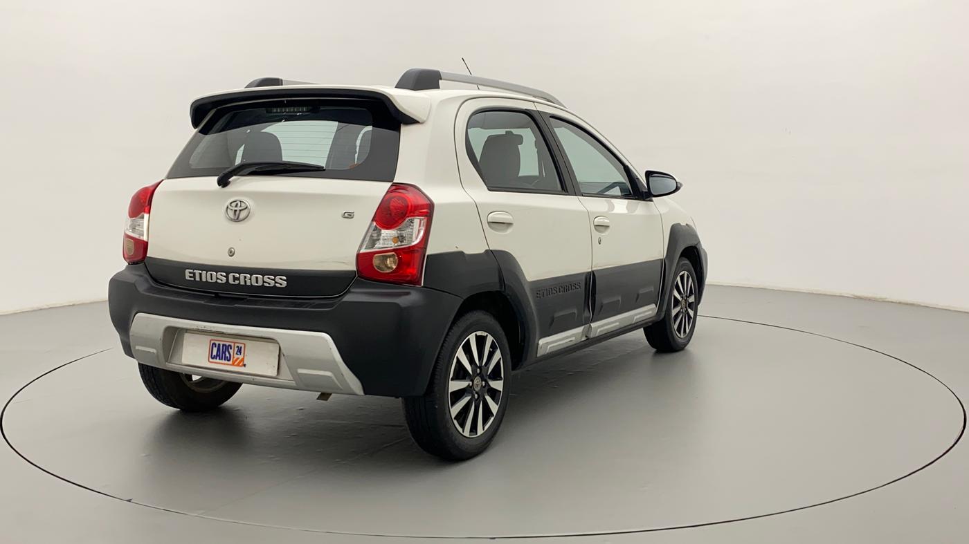 2015 Toyota Etios G, Petrol, Manual, 63,852 km, Right Back Diagonal