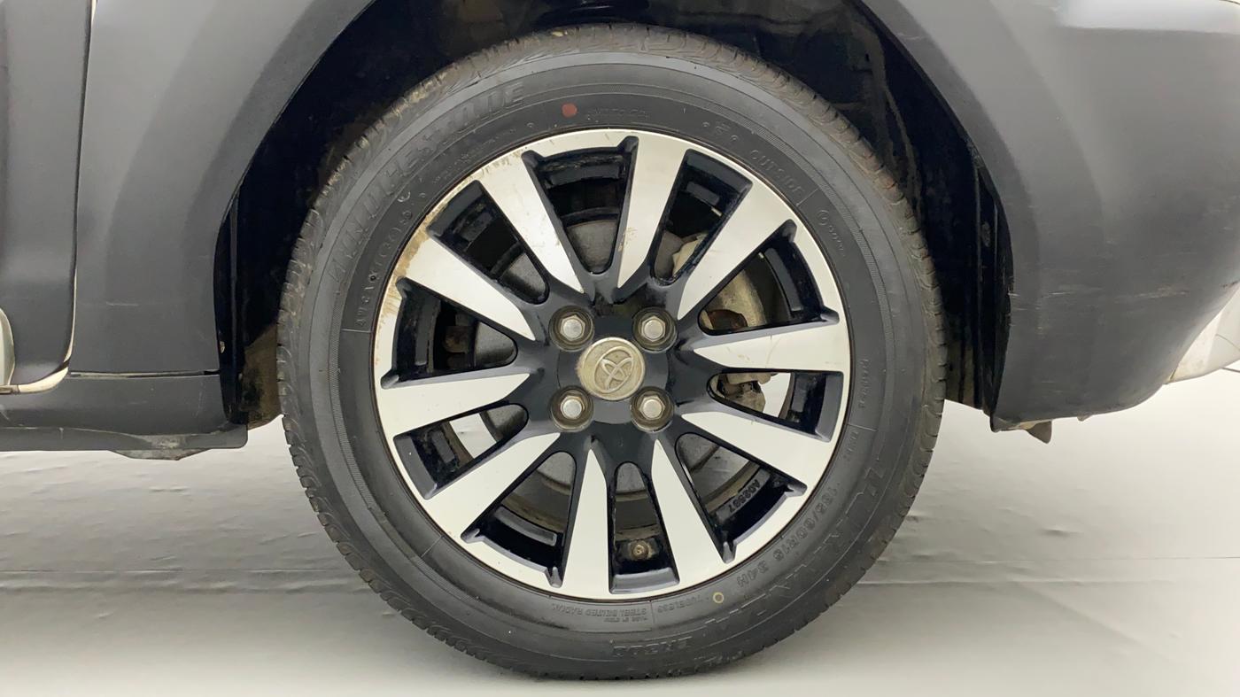 2015 Toyota Etios G, Petrol, Manual, 63,852 km, Right Front Wheel