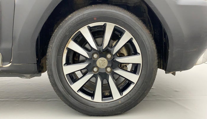 2015 Toyota Etios G, Petrol, Manual, 63,852 km, Right Front Wheel