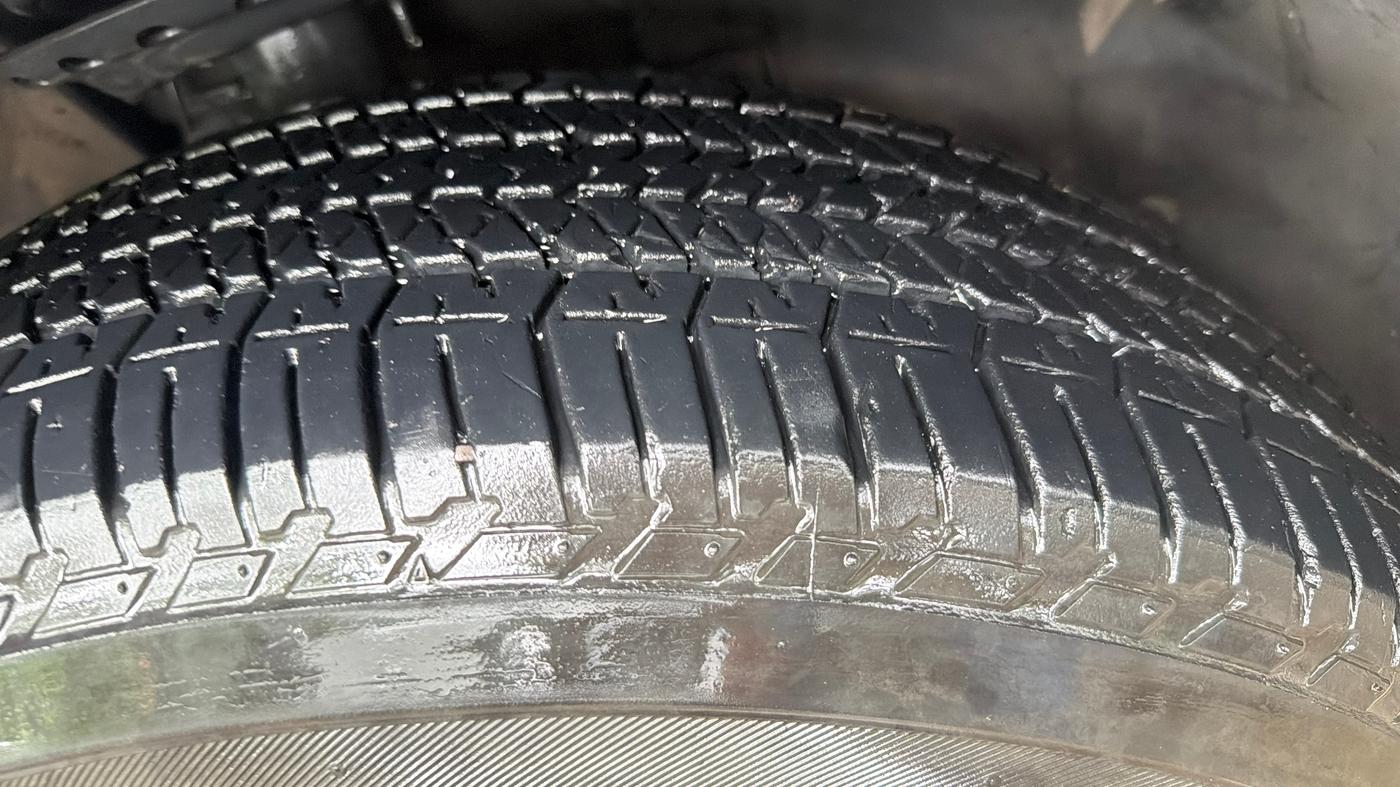 2021 Tata Harrier XZ PLUS 2.0L, Diesel, Manual, 90,184 km, Right Front Tyre Tread