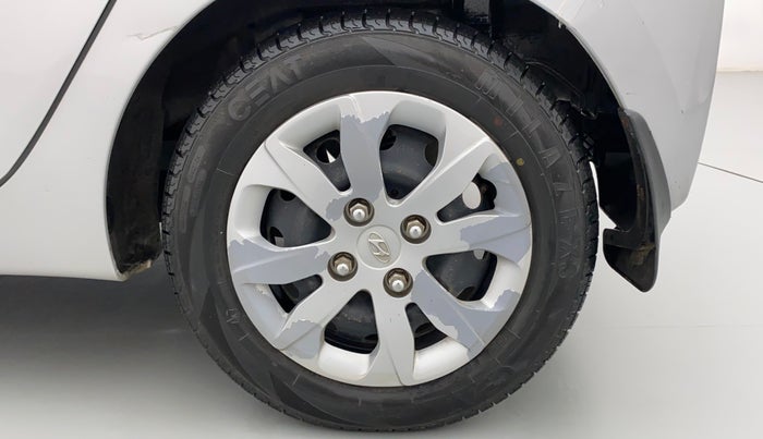 2017 Hyundai Eon MAGNA +, Petrol, Manual, 65,449 km, Left Rear Wheel
