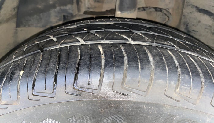 2020 Tata NEXON XZA PLUS (O) PETROL, Petrol, Automatic, 60,209 km, Left Front Tyre Tread