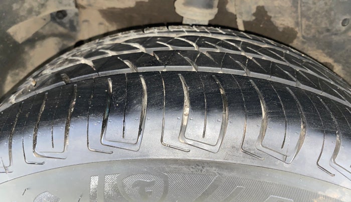 2020 Tata NEXON XZA PLUS (O) PETROL, Petrol, Automatic, 60,209 km, Right Rear Tyre Tread