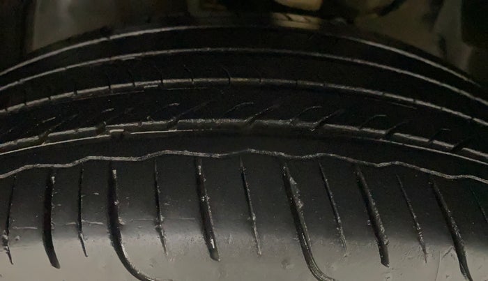 2023 Tata NEXON PURE 1.2 PETROL, Petrol, Manual, 35,232 km, Left Front Tyre Tread