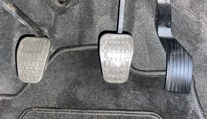 2023 Tata NEXON PURE 1.2 PETROL, Petrol, Manual, 35,232 km, Pedals