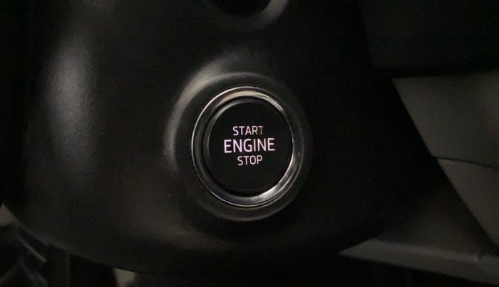 2023 Skoda KUSHAQ STYLE 1.0L TSI MT, Petrol, Manual, 15,595 km, Keyless Start/ Stop Button