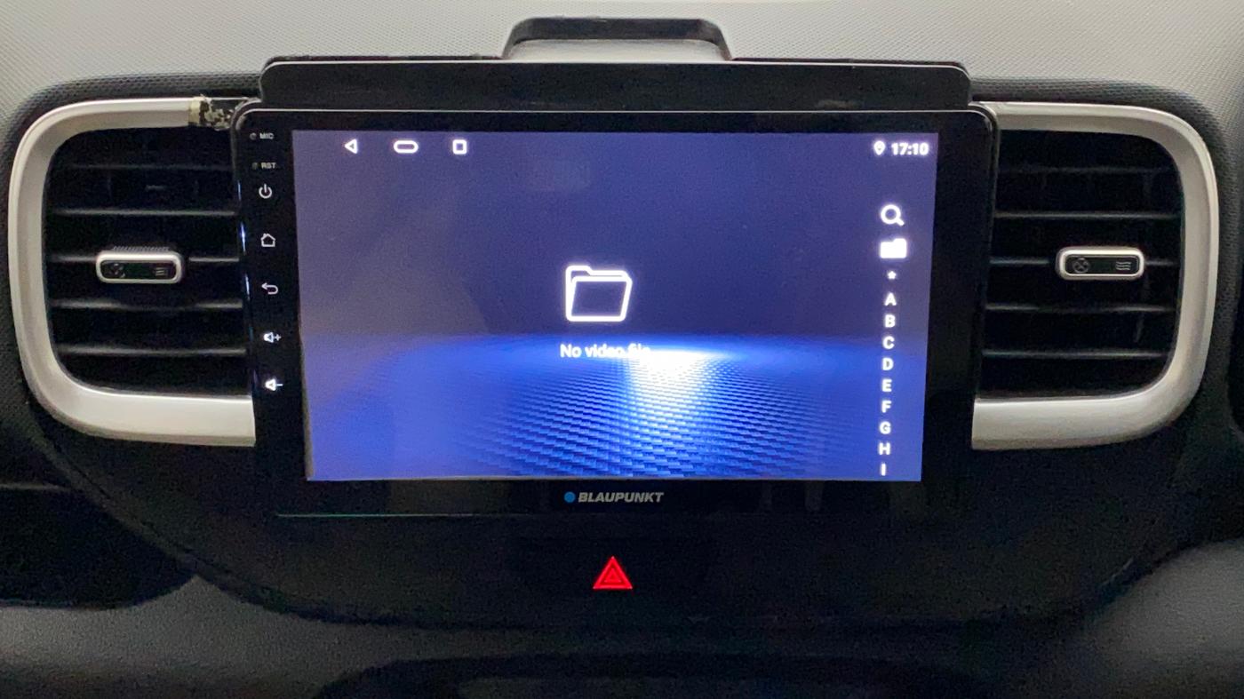 2022 Hyundai VENUE S 1.2, Petrol, Manual, 9,802 km, Infotainment System