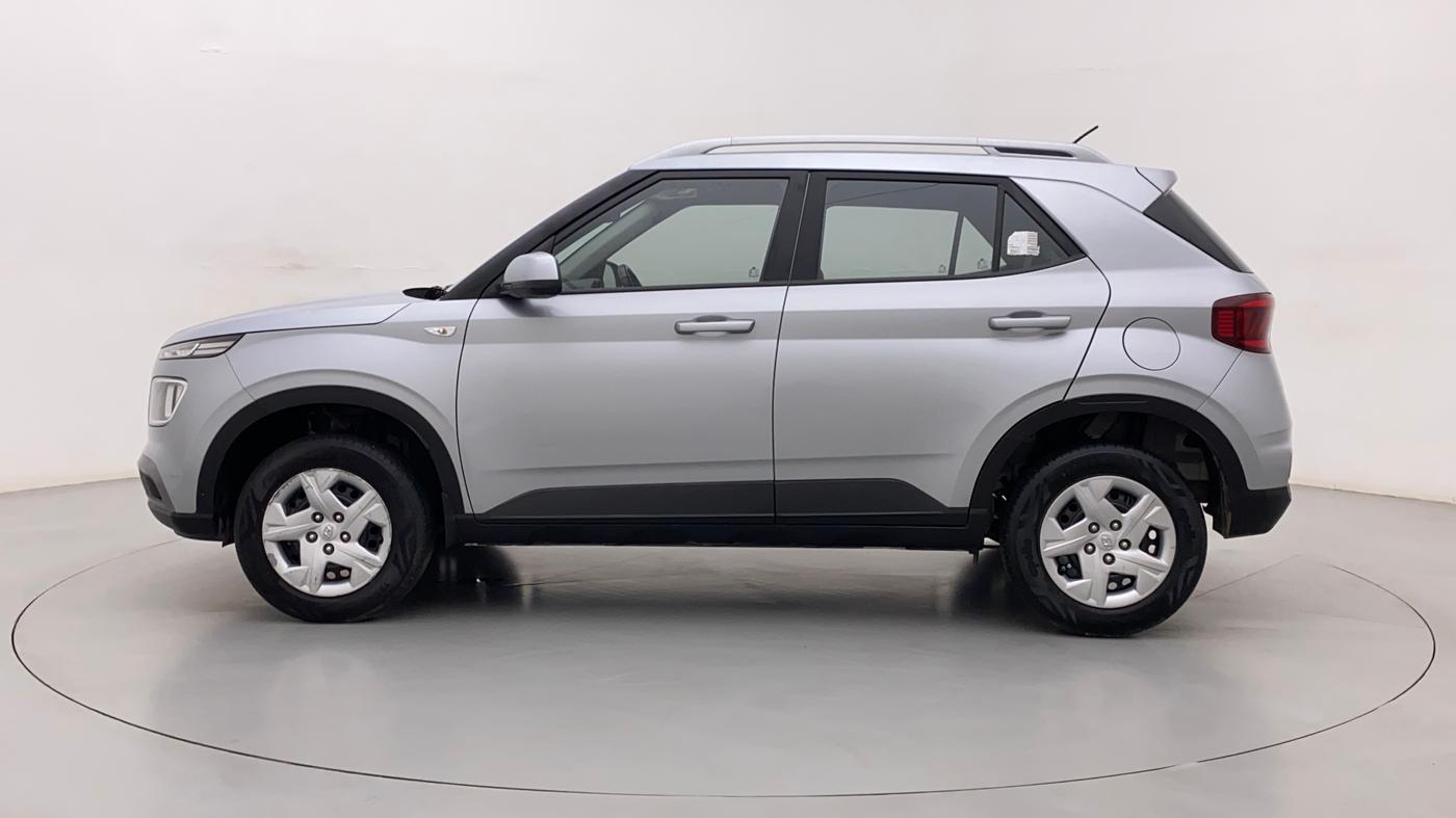 2022 Hyundai VENUE S 1.2, Petrol, Manual, 9,802 km, Left Side