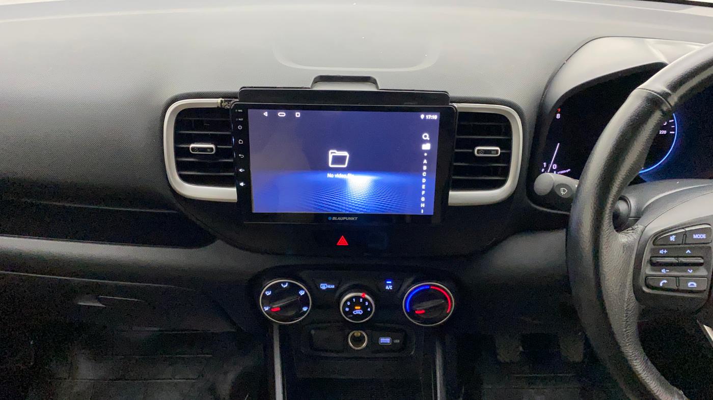 2022 Hyundai VENUE S 1.2, Petrol, Manual, 9,802 km, Air Conditioner