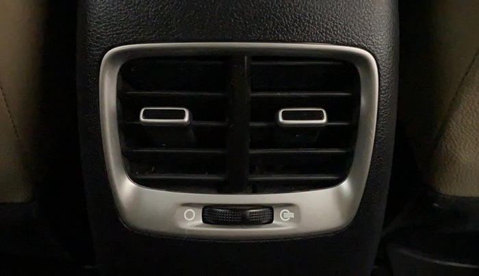 2022 Hyundai VENUE S 1.2, Petrol, Manual, 9,802 km, Rear AC Vents