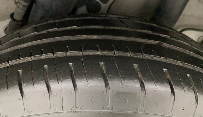 2022 Hyundai VENUE S 1.2, Petrol, Manual, 9,802 km, Left Rear Tyre Tread