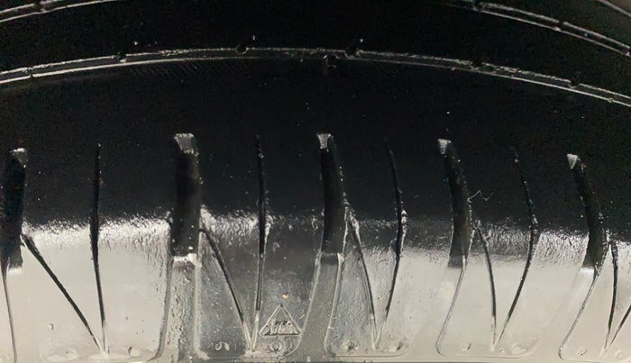 2020 KIA SONET HTX PLUS 1.0 IMT, Petrol, Manual, 54,563 km, Right Rear Tyre Tread